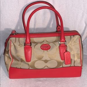 Coach | Legacy Signature Haley Satchel Khaki/Coral